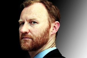 Mark Gatiss Talks Christmas Special, Claims Script is One of Moffat’s Best Ever p01l7ny8